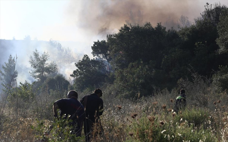 Πυρκαγιά στον Κάλαμο Αττικής. 