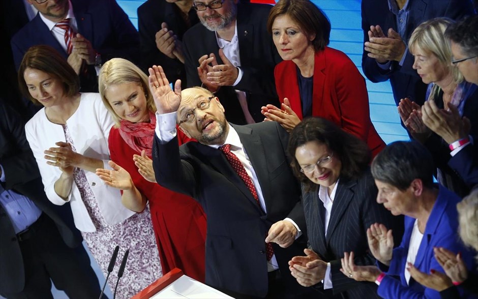 Γερμανία - Εκλογές - Σούλτς - SPD. Ο ηγέτης του Σοσιαλδημοκρατκού Κόμματος (SPD) Μάρτιν Σουλτς κάνει δηλώσεις μετά την ανακοίνωση των πρώτων αποτελεσμάτων