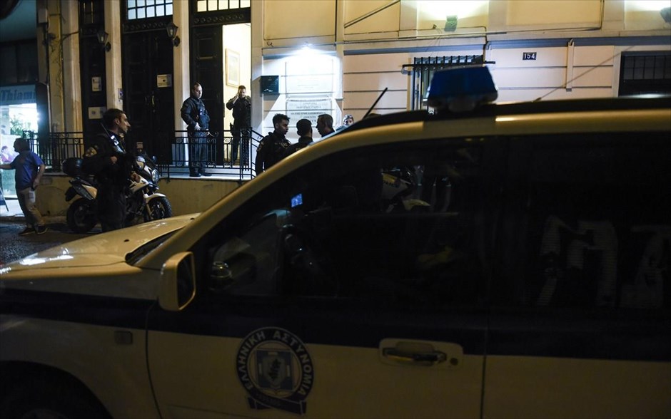 Ασθενοφόρο- αστυνομία- περιπολικό- Δολοφονία δικηγόρου. 