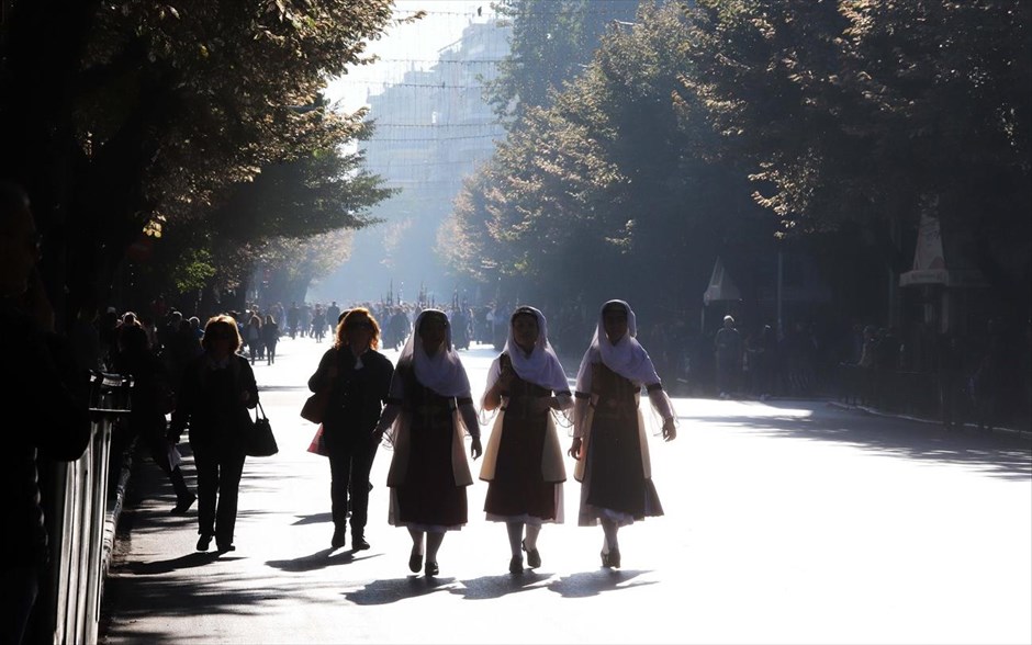 Μαθητική παρέλαση στη Θεσσαλονίκη . Στιγμιότυπο από τη μαθητική παρέλαση στη Θεσσαλονίκη για τον εορτασμό της 28ης Οκτωβρίου.&nbsp;