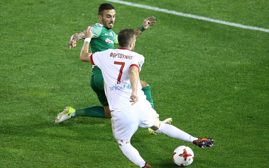 Superleague: Παναθηναϊκός - Ολυμπιακός. 