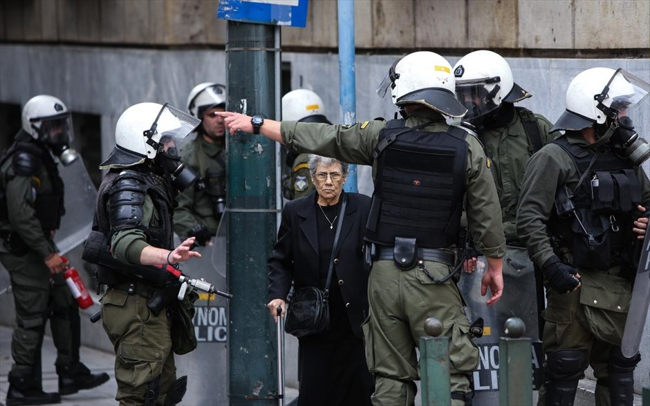 Πανεκπαιδευτικό συλλαλητήριο- επεισόδια. 