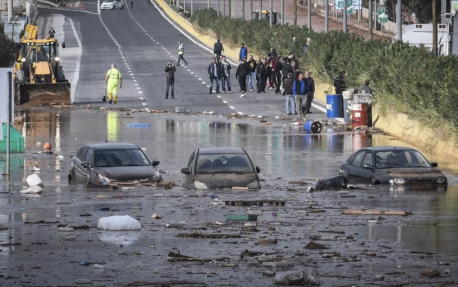 Πλημμύρες- κακοκαιρία- ζημιές- Εθνική οδός . 