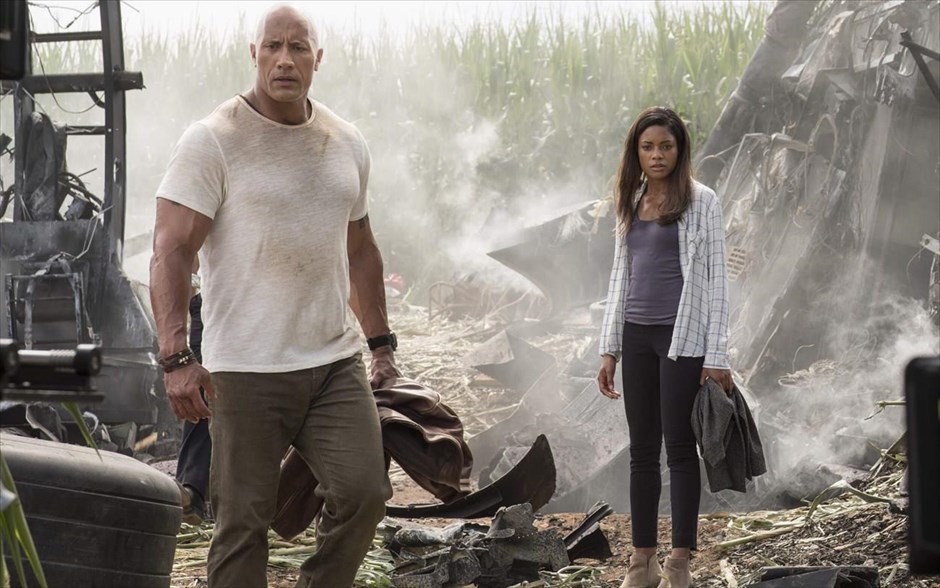 Rampage: Το απόλυτο χάος. Η περιπέτεια επιστημονικής φαντασίας του Μπραντ Πέιτον, που προβάλλεται και σε τρισδιάστατη έκδοση, βασίζεται στο βιντεοπαιχνίδι «Rampage». Με τους Ντουέιν Τζόνσον, Ναόμι Χάρις, Μαλίν Άκερμαν, Τζέικ Λέισι και Τζο Μανγκανιέλο, ένας μοναχικός επιστήμονας αναπτύσσει στενό δεσμό με έναν πανέξυπνο γορίλα, τον οποίο φροντίζει από τη γέννησή του.