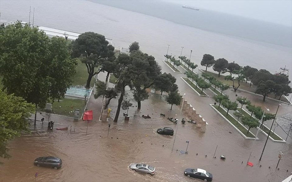 Κακοκαιρία στην Θεσσαλονίκη. 