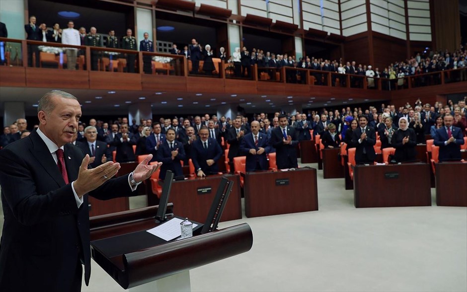 Ταγίπ Ερντογάν - Ορκομωσία. 