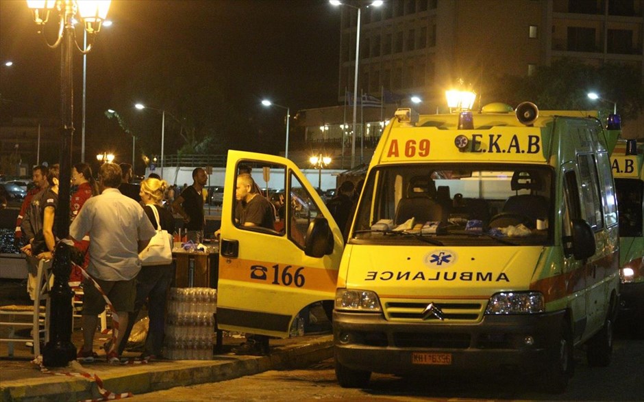 Πυρκαγιά- Φωτιά- Μάτι- ασθενοφόρο. Διάσωση εγκλωβισμένων