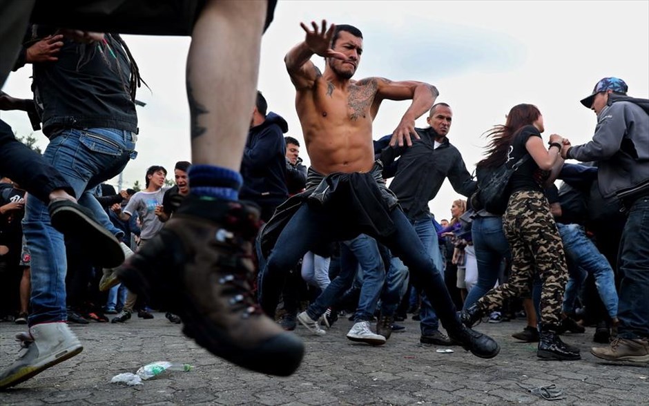 Φεστιβάλ ροκ μουσικής στην Μπογκοτά. Κόσμος διασκεδάζει στο φεστιβάλ ροκ μουσικής Rock al Parque 2018 στην Μπογκοτά.