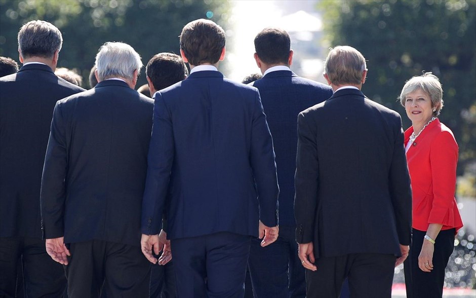 Άτυπη σύνοδος κορυφής των ηγετών της Ε.Ε. στο Σάλτσμπουργκ. Στιγμιότυπο από την άτυπη σύνοδο&nbsp;κορυφής των ηγετών της Ε.Ε. στο Σάλτσμπουργκ.