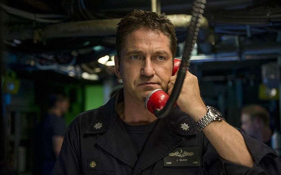 Hunter Killer. Στην υποβρύχια περιπέτεια του Ντόνοβαν Μαρς -με πρωταγωνιστή τον Τζέραρντ Μπάτλερ- ο κυβερνήτης ενός αμερικανικού υποβρυχίου αποστέλλεται σε βαθιά ρωσικά ύδατα για να σώσει τον εκλεγμένο Ρώσο πρόεδρο εν μέσω ενός στρατιωτικού πραξικοπήματος.