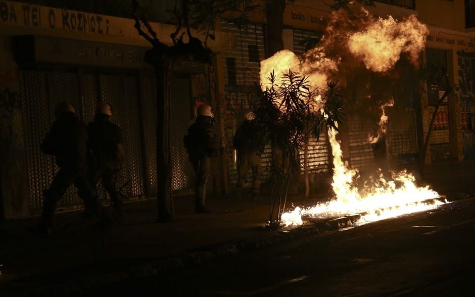 Πολυτεχνείο- εορτασμός- πορεία- Αθήνα- επεισόδια. 