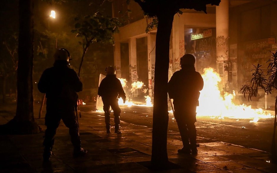 Πολυτεχνείο- εορτασμός- πορεία- Αθήνα- επεισόδια. 