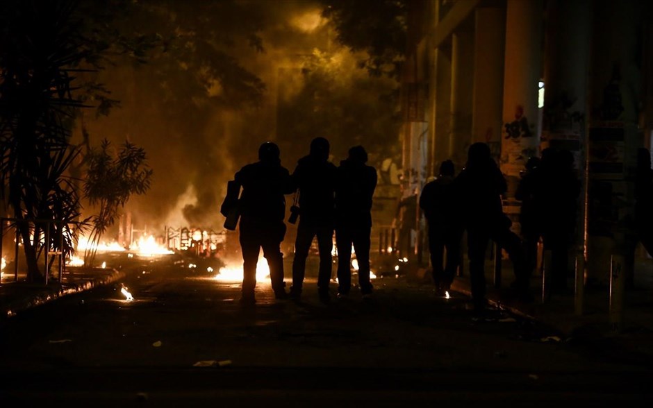 Πολυτεχνείο- εορτασμός- πορεία- Αθήνα- επεισόδια. 