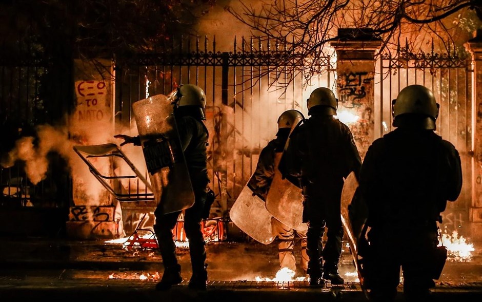 Πολυτεχνείο- εορτασμός- πορεία- Αθήνα- επεισόδια. 