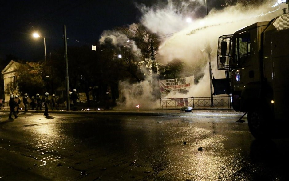 Πολυτεχνείο- εορτασμός- πορεία- Αθήνα- επεισόδια. 