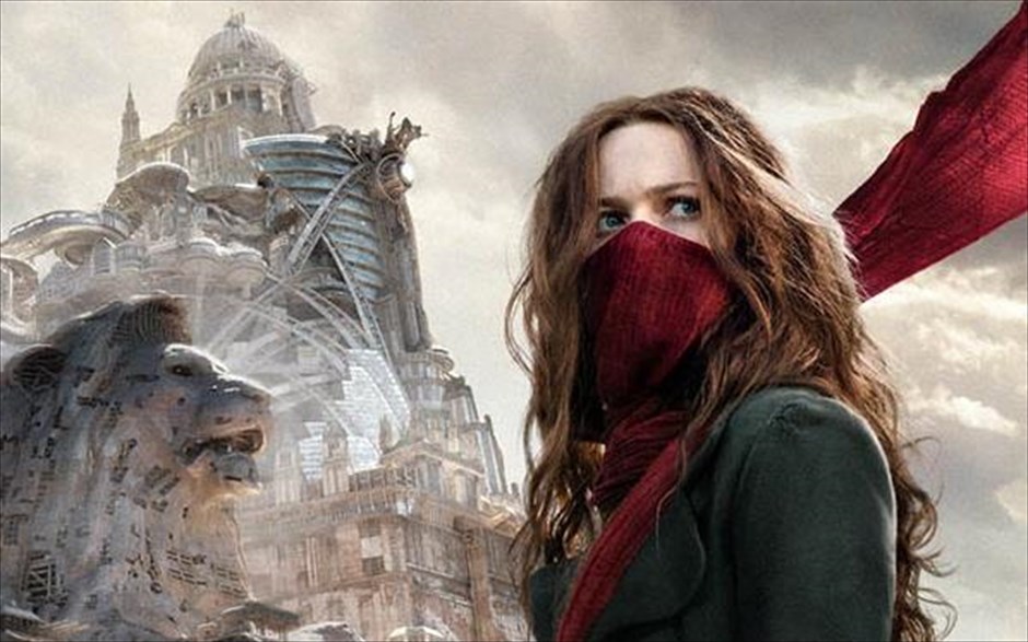 Mortal Engines. Το βιβλίο του Φίλιπ Ριβ εμπνέει τους παραγωγούς του «Άρχοντα των Δαχτυλιδιών» και του «Χόμπιτ», με τον Πίτερ Τζάκσον να συνυπογράφει το σενάριο και τον Κρίσταν Ρίβερς («King Kong») στη σκηνοθεσία μιας περιπέτειας φαντασίας από το μέλλον, όπου οι πόλεις κινούνται πάνω σε τροχούς και επιβιώνουν μόνο οι μεγαλύτερες, σε έναν δυστοπικό και αφιλόξενο κόσμο.