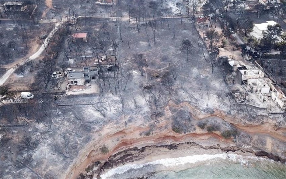 POY 2018. Εικόνες καταστροφής σε&nbsp;αεροφωτογραφία από το πυρόπληκτο Μάτι (26 Ιουλίου 2018).&nbsp;