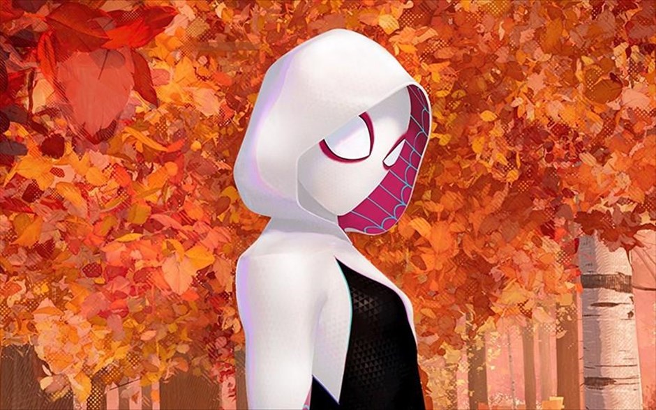Spider-Man: Μέσα στο Αραχνο-Σύμπαν. Η δημιουργία των Μπομπ Περσισέτι, Πίτερ Ράμσεϊ, Ρόντνεϊ Ρόθμαν παρουσιάζει στο σινεφίλ κοινό τον έφηβο Μάιλς Μοράλες -με τη φωνή του Τζαμαϊκανού ράπερ Σαμίκ Μουρ- από το Μπρούκλιν, και τις αμέτρητες ικανότητές του Αραχνο-Σύμπαντος, όπου περισσότεροι από ένας μπορούν να φορούν τη μάσκα.