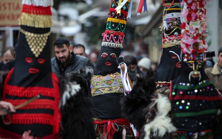  Πομπή Κωδωνοφόρων στην Αθήνα. Πομπή Κωδωνοφόρων στην Αθήνα.