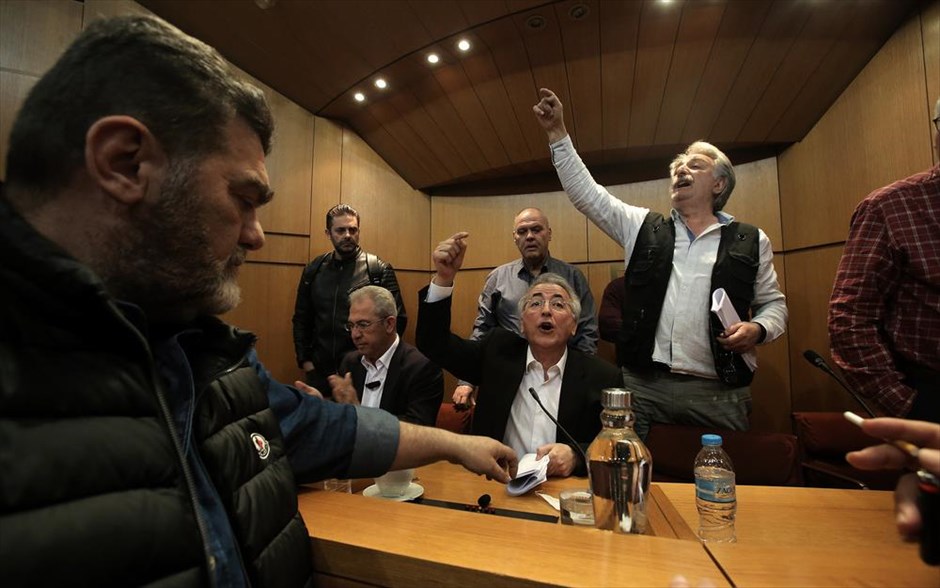 Συνεδρίαση ΓΣΕΕ- ένταση. 