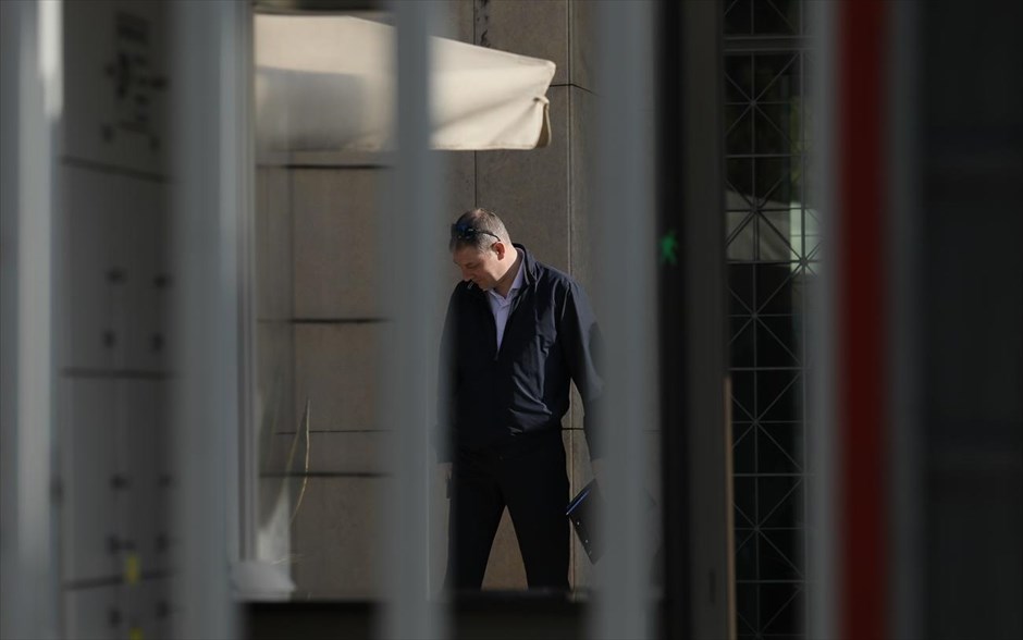 Χαλάνδρι- χειροβομβίδα- ρωσικό προξενείο. 
