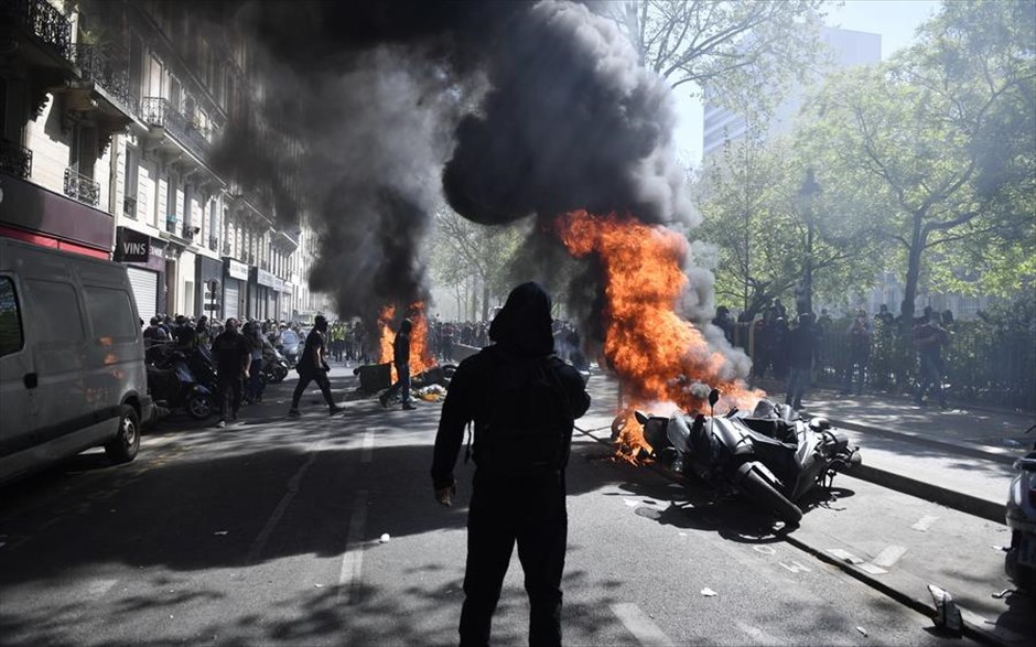 Γαλλία- διαδηλώσεις- κίτρινα γιλέκα. 