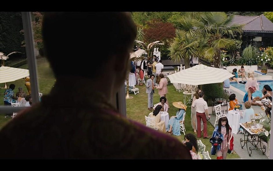 Rocketman. Η μουσική βιογραφία -με την υπογραφή του Ντέξτερ Φλέτσερ- αφηγείται την ιστορία του Σερ Έλτον Τζον, με απαρχή την εκτόξευσή του σε παγκόσμιο σούπερ σταρ στα τέλη της δεκαετίας του ’60.&nbsp;