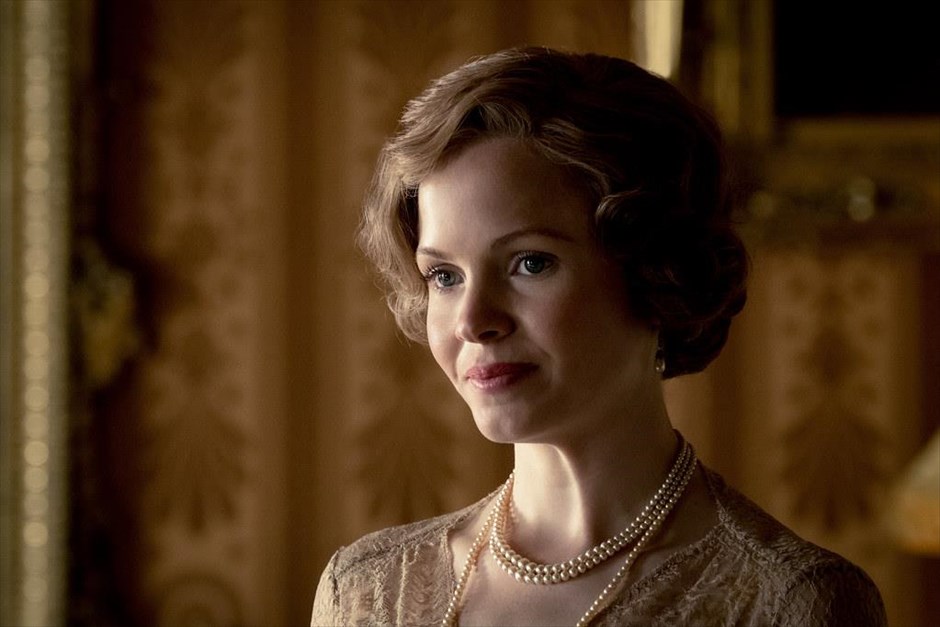 Ο Πύργος του Downton, ο Τζέραρντ Μπάτλερ και μια εφιαλτική γαμήλια νύχτα. Το πολυβραβευμένο σίριαλ μετακομίζει στη μεγάλη οθόνη, σε σκηνοθεσία Μάικλ Ένγκλερ. &nbsp;Η υπόθεση διαδραματίζεται μετά το τέλος της τηλεοπτικής σειράς. Η άφιξη του Βασιλιά Γεωργίου Ε΄ της Μεγάλης Βρετανίας και της Βασίλισσας Μαίρης, θα σημάνει συναγερμό στο επάνω σπίτι όπου διαμένει η οικογένεια, αλλά κυρίως στο κάτω σπίτι, καθώς τα πάντα πρέπει να είναι στην εντέλεια και ο χρόνος είναι περιορισμένος για μια επίσκεψη τέτοιων απαιτήσεων