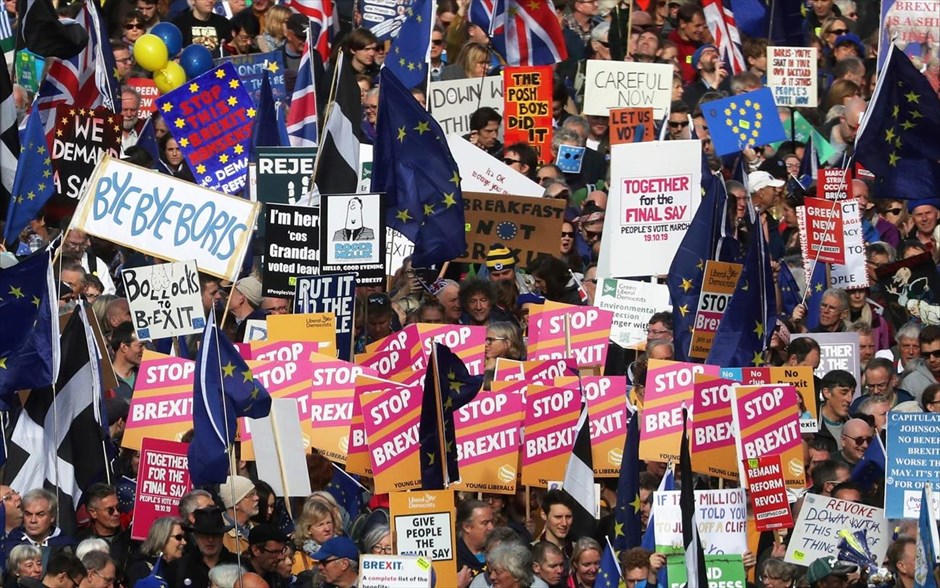 Η δεκαετία των ανατροπών - Brexit. 