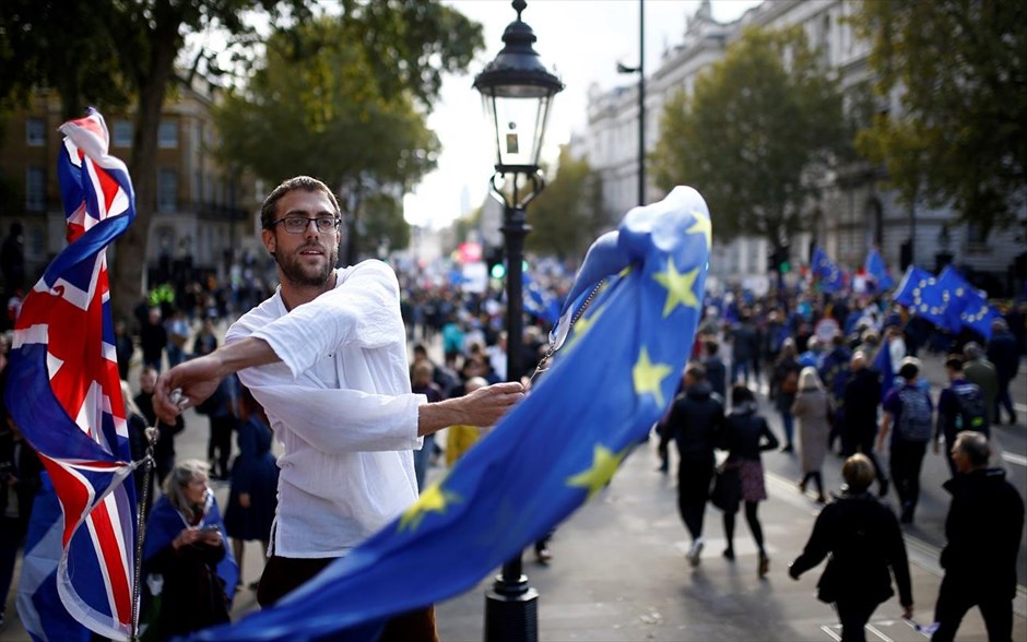 Διαδηλωτές - Brexit - Λονδίνο. 