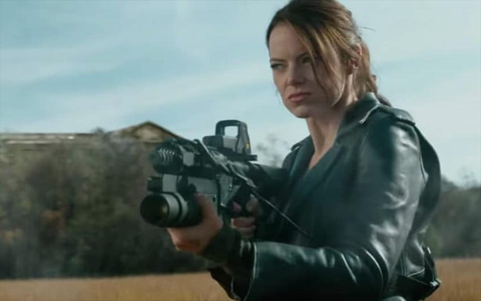 Zombieland: Διπλή Βολή. Μέσα από έκρυθμες, κωμικές καταστάσεις που εκτυλίσσονται από τον Λευκό Οίκο μέχρι την ενδοχώρα, η παρέα της πρώτης ταινίας πρέπει να αντιμετωπίσει πολλά νέα είδη ζόμπι που έχουν εξελιχθεί, αλλά και νέους επιζώντες. Ένα ανορθόδοξο θρίλερ, όπου η κωμωδία συναντά τον τρόμο με σπαρταριστά αποτελέσματα.
&nbsp;