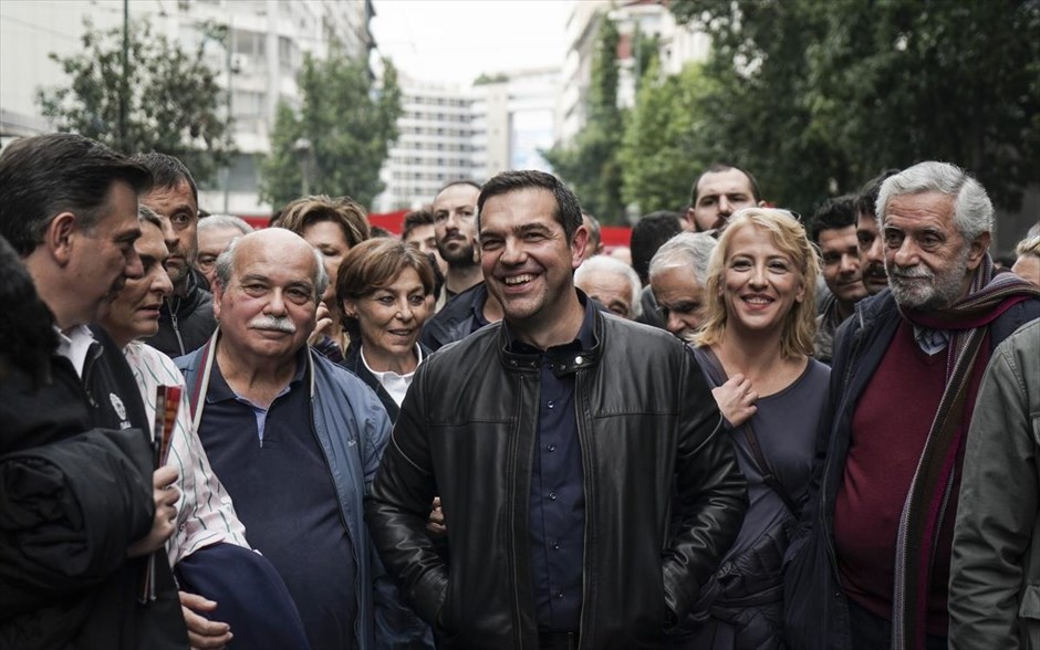 Πολυτεχνείο - Πορεία - Τσίπρας. 