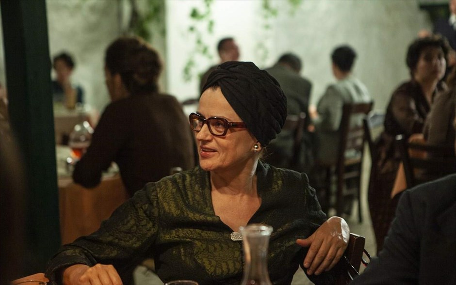 «Ευτυχία». Στο βιογραφικό δράμα του Άγγελου Φραντζή, παρουσιάζεται η ζωή της Ευτυχίας Παπαγιαννοπούλου, από τον ξεριζωμό στη Σμύρνη μέχρι την καταξίωσή της, τα ανομολόγητα πάθη της και τη γεμάτη δοκιμασίες ζωή της.&nbsp;