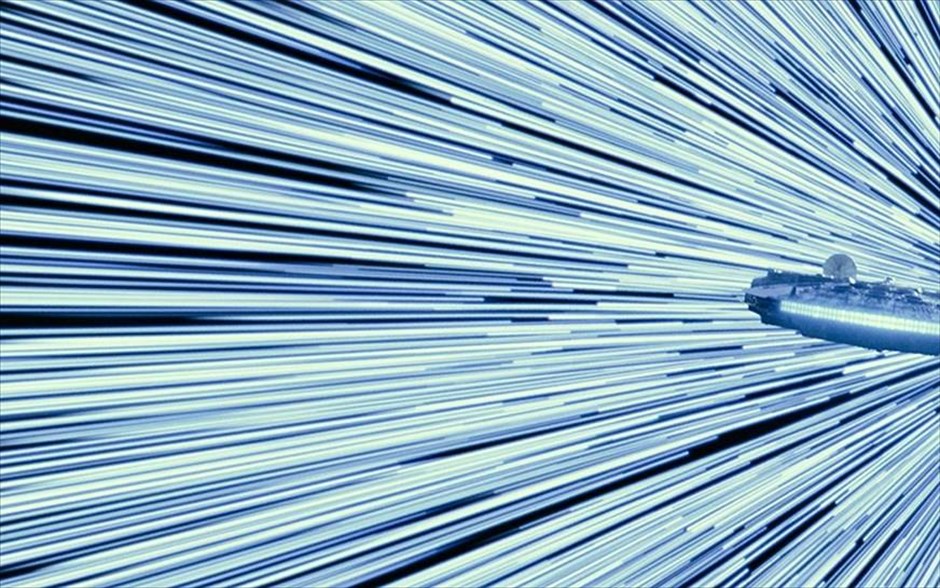 «Star Wars: Skywalker - Η Άνοδος». Η ιστορία μιας ολόκληρης γενιάς φτάνει στο τέλος της. Τo τελευταίο κεφάλαιο της νέας τριλογίας του «Πολέμου των Άστρων», που ξεκίνησε με τον Τζέι Τζέι Έιμπραμς, ολοκληρώνεται με τον ίδιο πίσω από την κάμερα.