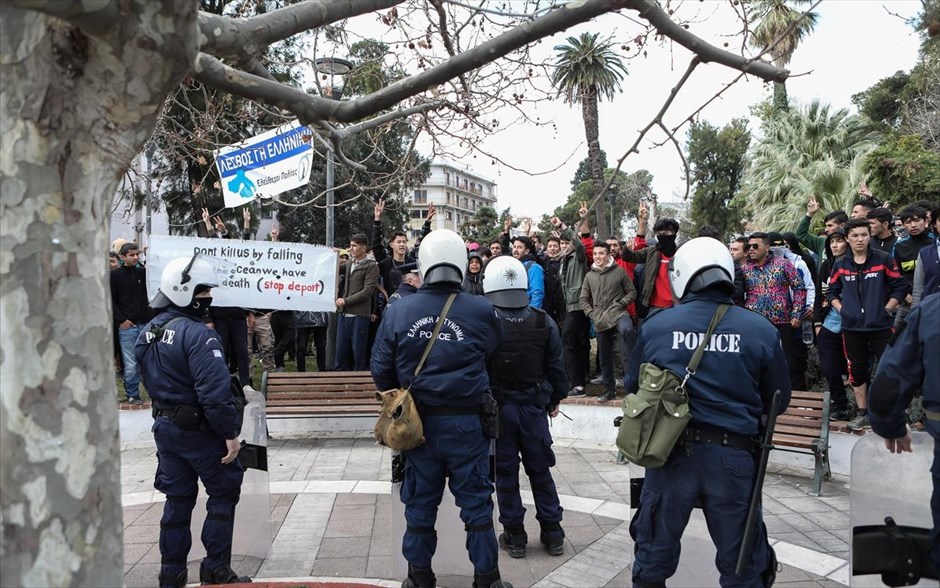 Λέσβος- Μυτιλήνη- πρόσφυγες- μετανάστες- πορεία αιτούντων άσυλο. 