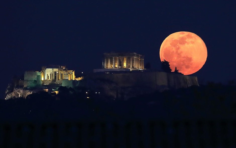 February best. 9 Φεβρουαρίου 2020:&nbsp; Η πρώτη υπερπανσέληνος του έτους, γνωστή και ως&nbsp;πανσέληνος του χιονιού, στην Αθήνα.&nbsp;