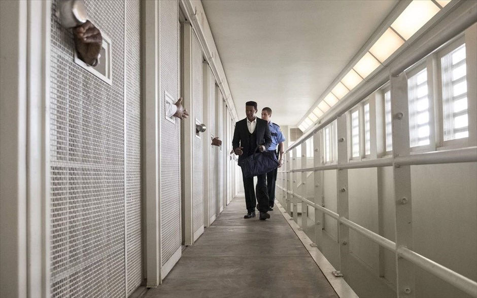 «Ο Αγώνας για Δικαιοσύνη». Στο δικαστικό δράμα του Ντέστιν Ντάνιελ Κρέτον, με τους Μάικλ Τζόρνταν, Τζέιμι Φοξ και Μπρι Λάρσον, μετά την αποφοίτησή του από το Χάρβαρντ, ο νεαρός δικηγόρος Μπράιαν, αντί να κυνηγήσει μια προσοδοφόρα επαγγελματική πορεία, αποφασίζει να εγκατασταθεί στην Αλαμπάμα, προκειμένου να υπερασπιστεί όσους καταδικάζονται άδικα.