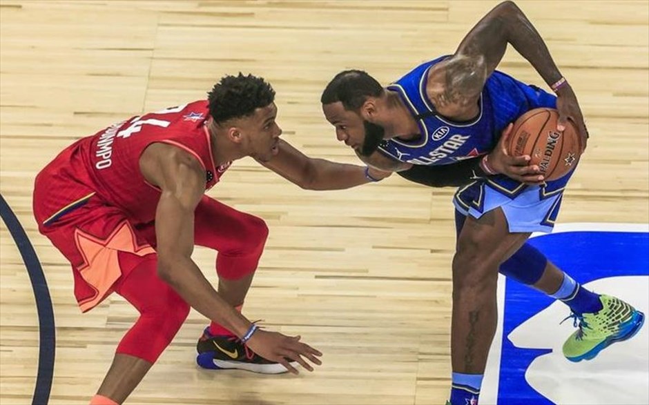 February best. 17 Φεβρουαρίου 2020: Στιγμιότυπο από το All Star Game και το μοναδικό σόου που προσέφεραν οι ομάδες LeBron και Giannis στην αμερικανική γιορτή του μπάσκετ.&nbsp;