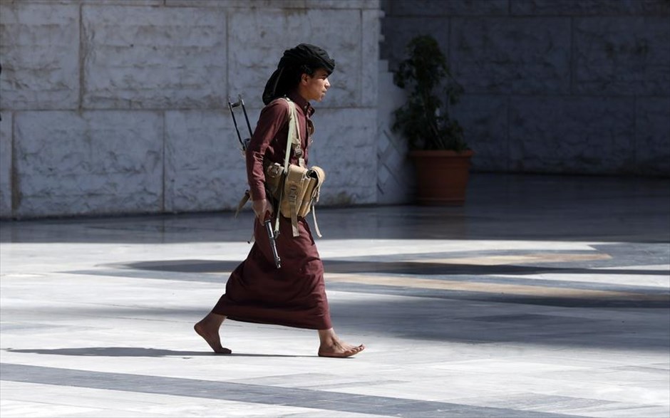 Ένοπλος νεαρός στην Υεμένη. Ένοπλος νεαρός στην Υεμένη