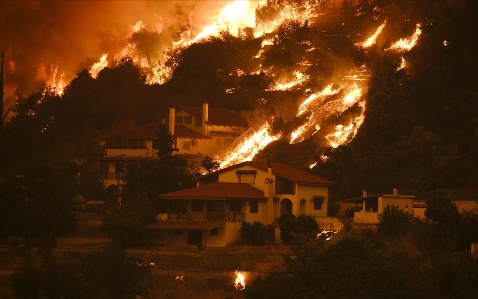 POY 2021.  Έκτη μέρα της φωτιάς στην Εύβοια.