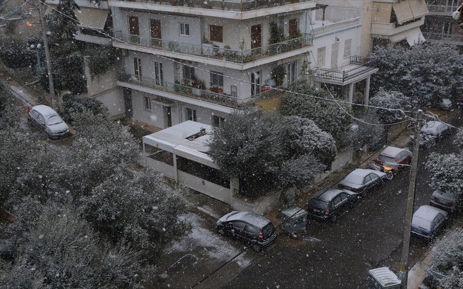 Χιόνια στην Αθήνα (Κυψέλη) .  Κυψέλη
