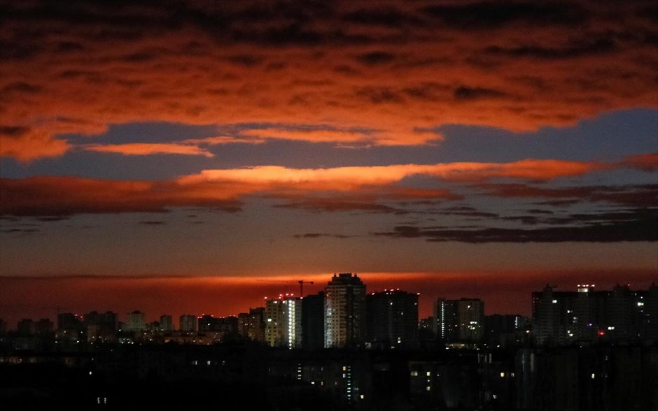 Ρωσική εισβολή στην Ουκρανία-Κίεβο-βομβαρδισμοί-έκρηξη. 