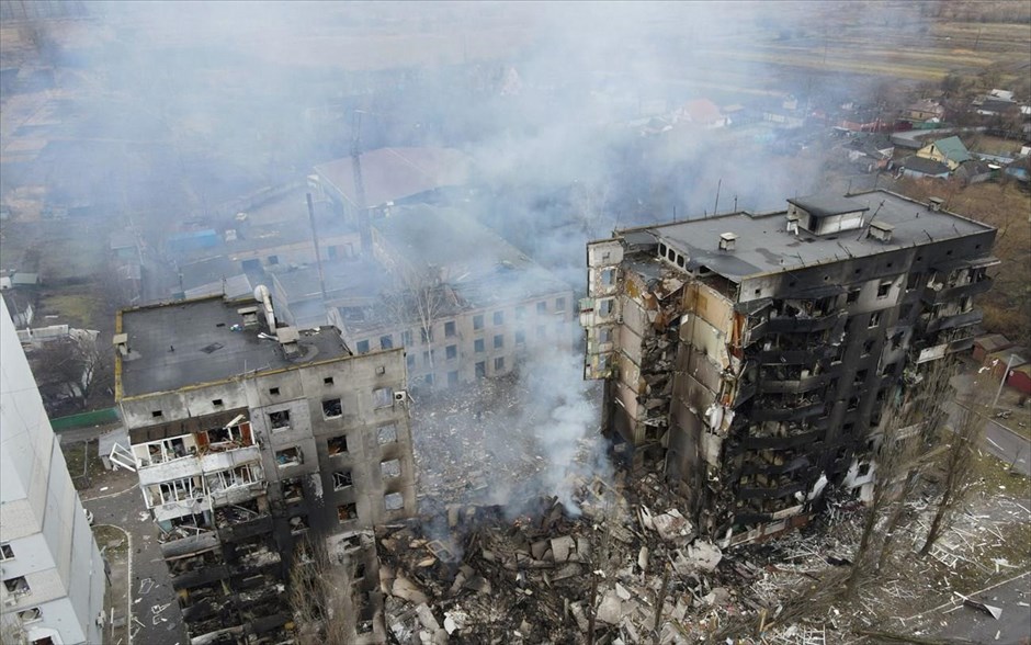 ΟΥΚΡΑΝΙΑ-ΡΩΣΙΚΗ ΕΙΣΒΟΛΗ-ΠΟΛΕΜΟΣ -An aerial view shows a residential building destroyed by shelling in Borodyanka. 