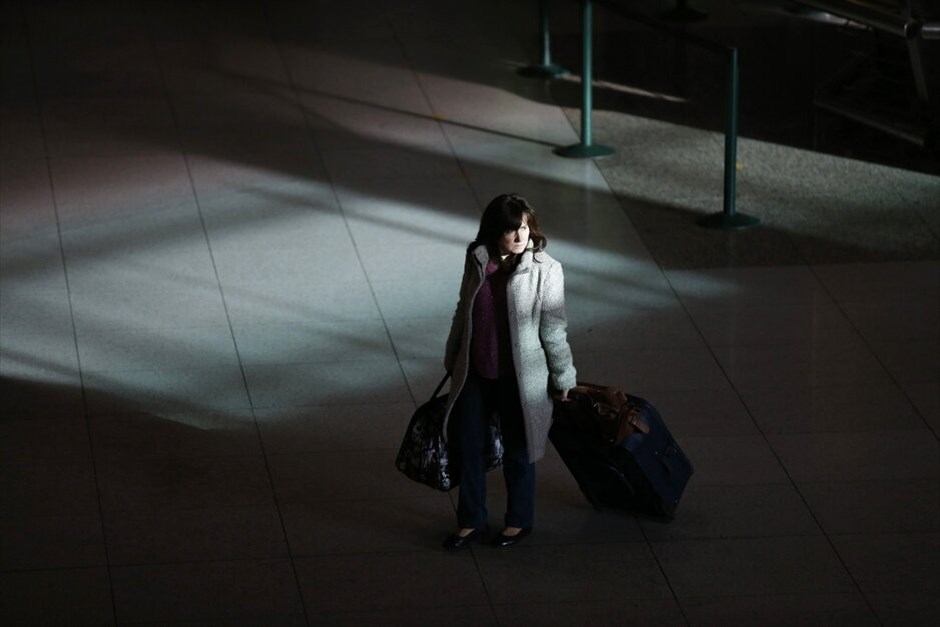 Πανευρωπαϊκές διαδηλώσεις κατά της λιτότητας #36. Επιβάτης στο αεροδρόμιο της Λισαβόνας, Πορτογαλία.