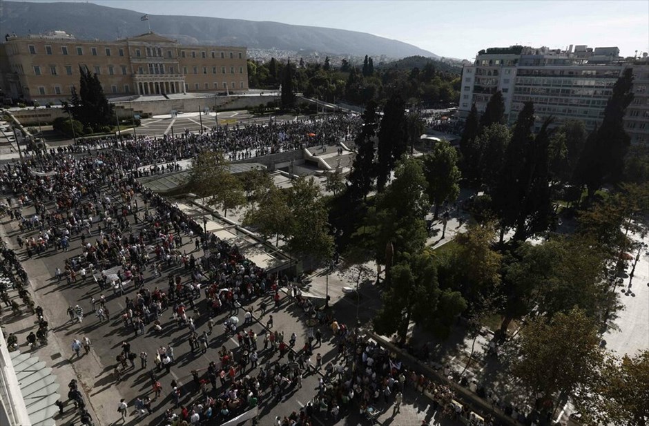 Συγκεντρώσεις και πορείες στο κέντρο της Αθήνας #26. Πορεία του ΠΑΜΕ.