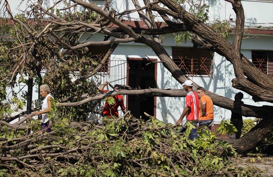 ΗΠΑ: Ενίσχυση του τυφώνα «Σάντι» #56. Κούβα.