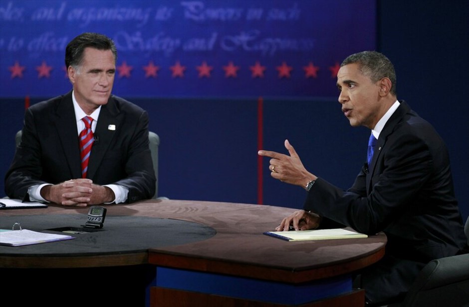 Προεδρικές Εκλογές ΗΠΑ: Η τρίτη και τελευταία τηλεμαχία #18. Κέρδισε τις εντυπώσεις ο Μπαράκ Ομπάμα έναντι του Μιτ Ρόμνεϊ στην τρίτη και τελευταία τηλεμαχία για την προεδρία των ΗΠΑ, η οποία διεξήχθη τα ξημερώματα ώρα Ελλάδας στη Φλόριντα των ΗΠΑ και επικεντρώθηκε σε θέματα εξωτερικής πολιτικής. Σύμφωνα με το CNN, o αμερικανός πρόεδρος επικράτησε με ποσοστό 48% έναντι 43% του Ρεπουμπλικανού αντιπάλου του. Ο Μιτ Ρόμνεϊ δεν παρέλειψε να αναφερθεί και σε αυτό το ντιμπέιτ, στην Ελλάδα.