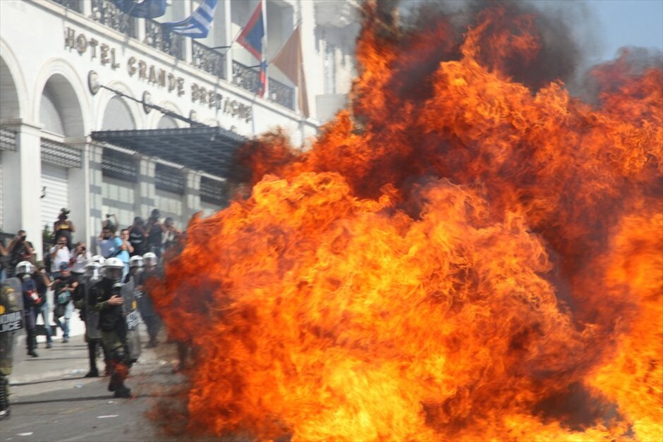 Επεισόδια στο Σύνταγμα  #12. 