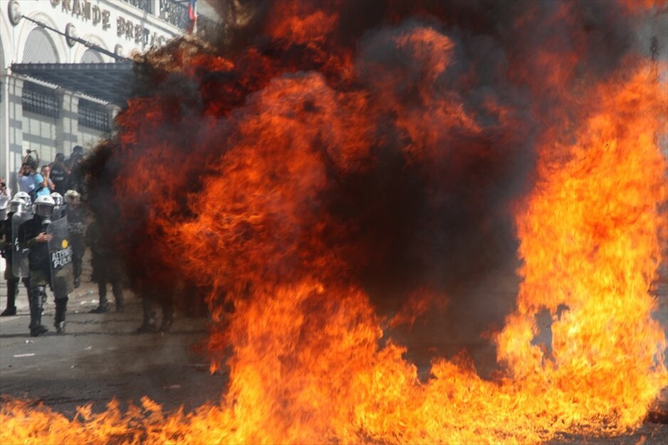 Επεισόδια στο Σύνταγμα  #13. 