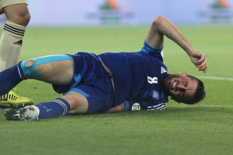 Προκριματικά Μουντιάλ 2014: Ελλάδα - Βοσνία 0-0 #3. Ο τραυματισμός του Στέλιου Μαλεζά στο δεύτερο ημίχρονο του αγώνα.